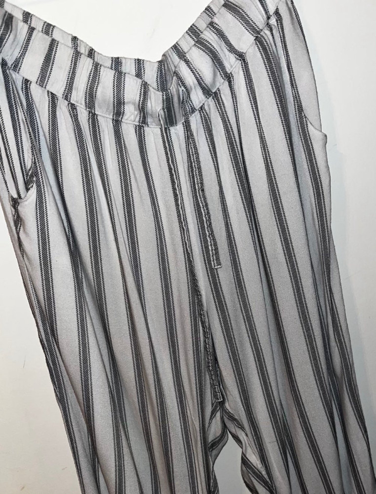 AMERICAN EAGLE STRIPED DRAWSTRING PANTS